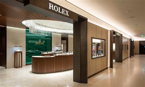 buying rolex in london